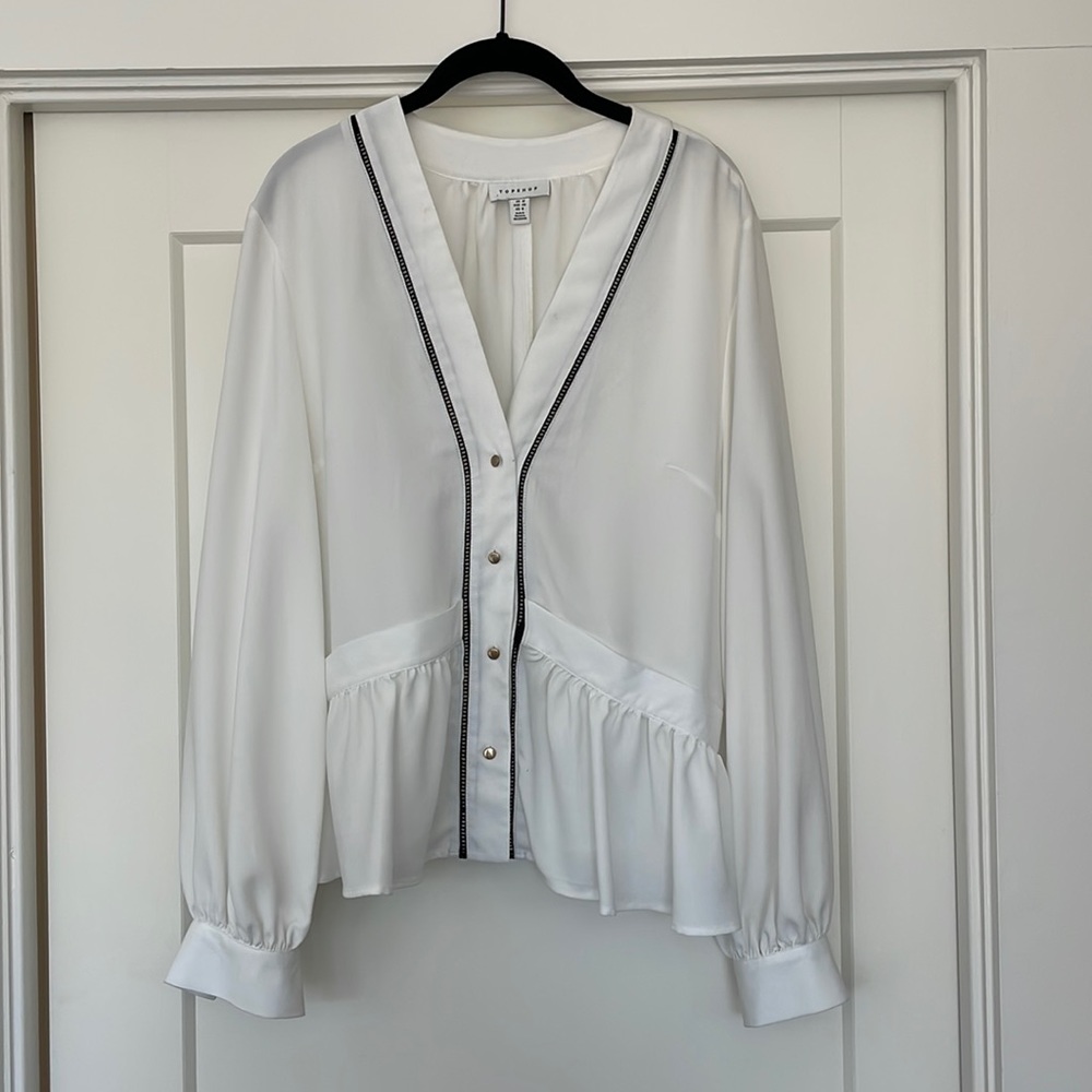 Top Shop US 8 White Top with Black Trim
